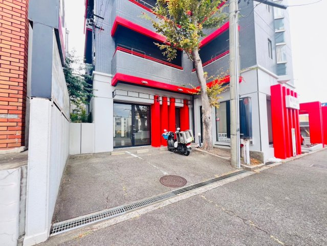 欠町　コメルスⅢの外観