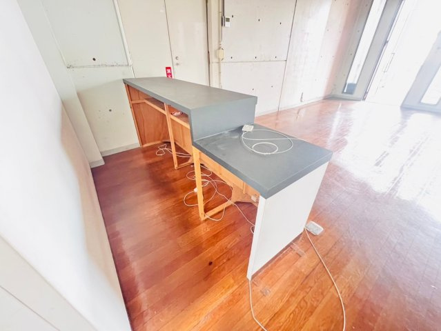 欠町　コメルスⅢの内装