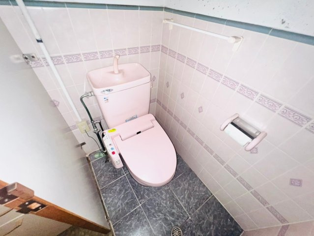 欠町　コメルスⅢのトイレ