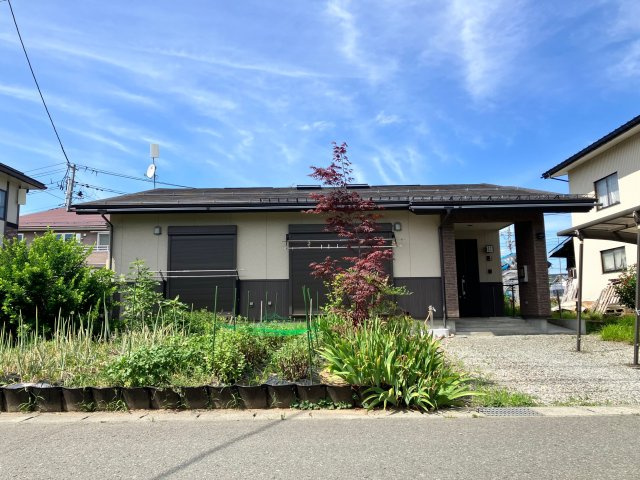 【中古住宅】中山町あおば戸建の外観|きれいな外観です