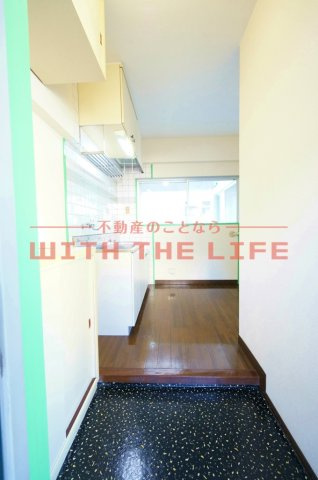 ハウスビューティフルモア【キャッシュバック対象】の玄関|落ち着いた玄関です