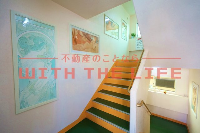 ハウスビューティフルモア【キャッシュバック対象】のロビー|建物の内部です