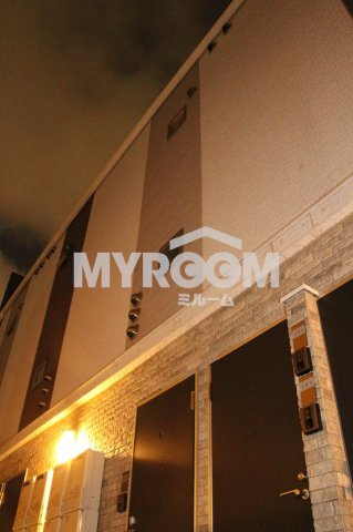 シャトー西新宿の外観