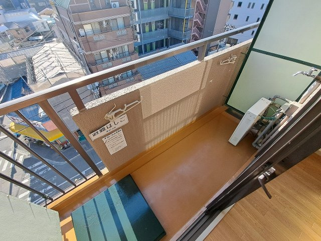 第１冨久井ハイツのバルコニー