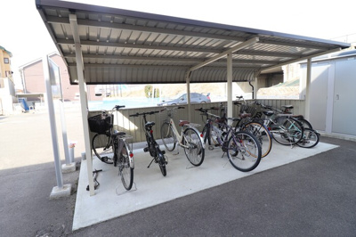 【その他共用部分】 | サザンメナー Ａ | 駐輪場