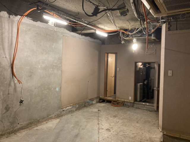 【内装】 | 新富町 徒歩5分 サンコービル 地下1階 9.38坪 蕎麦日本酒バー居抜き