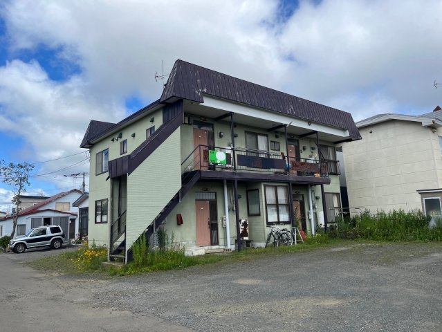釧路市貝塚4丁目売アパート