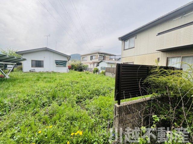 生活利便施設が徒歩圏内の中古戸建のその他|西側隣地との境界の光景