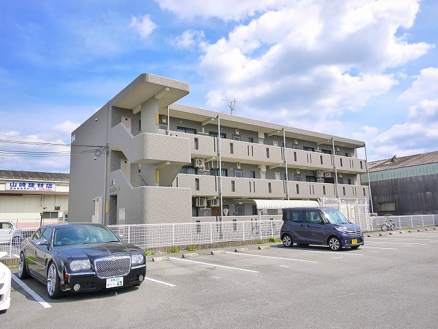 ピアチェーレの外観|外観もきれいです