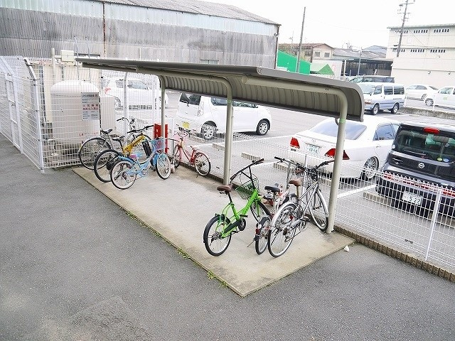 ピアチェーレのその他共用部分|自転車置き場