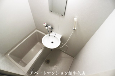 【浴室】 | レオパレスケリュスA | 画像5