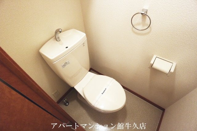 レオパレスケリュスAのトイレ
