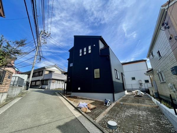 横浜市保土ケ谷区権太坂２丁目の新築一戸建の外観|閑静な住宅地でゆったりとお過ごし頂けます。
お気軽にお問合せ下さい！