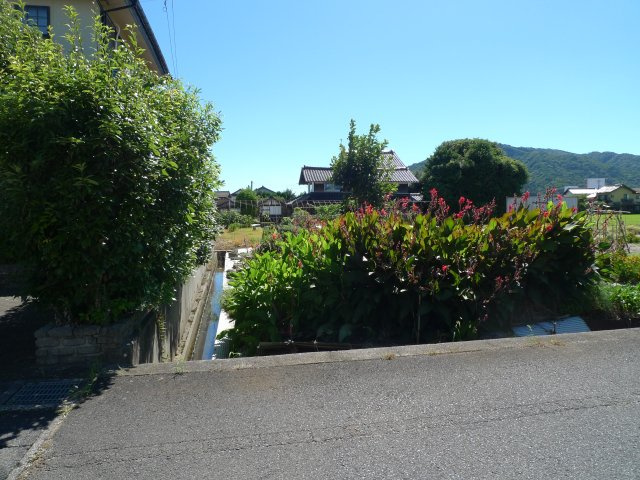 平田町1816-3　売地の周辺