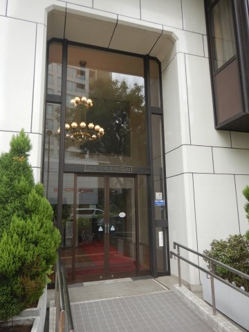 グリーンヒル小石川のエントランス