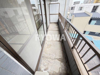 【バルコニー】 | 大常ビル | 掲載の写真は退去前の写真となります。