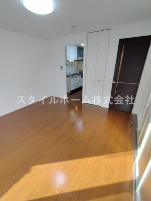 【居間・リビング】 | ブランコート　ウィル | 別部屋写真です。