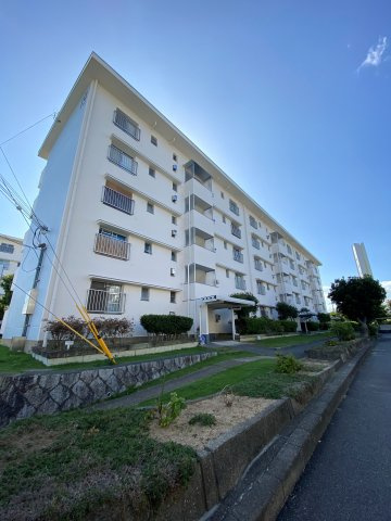 大久保東第一住宅14号棟の外観