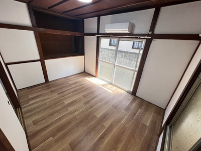 【洋室】 | メゾン・フォレスト | キッチン側洋室