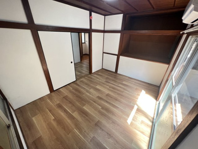 【洋室】 | メゾン・フォレスト | キッチン側洋室