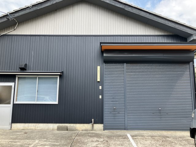 見附市名木野町3057　貸倉庫の外観|外観もきれいです