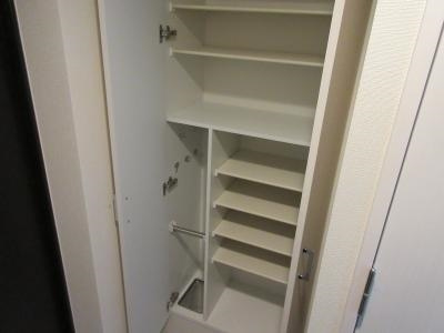 ベラジオ京都一乗寺の収納|シューズＢＯＸ