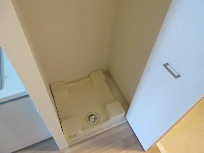 ベラジオ京都一乗寺のその他|室内洗濯機置き場