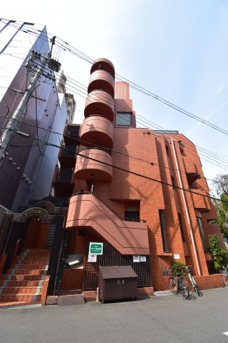 アーク上町台Ⅱ番館の外観