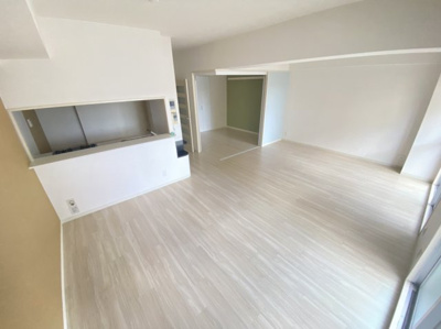 【居間・リビング】 | スプルースコート緑地