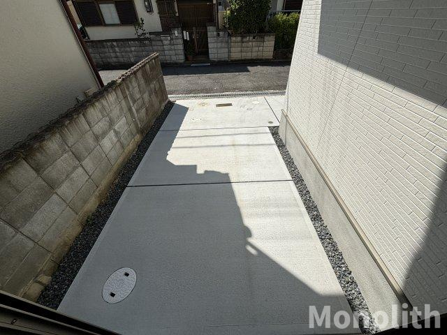 リナージュ岸和田市額原町の駐車場
