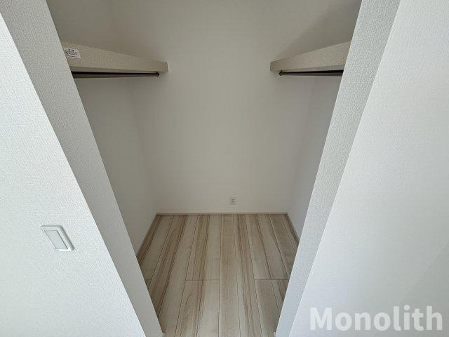 リナージュ岸和田市額原町の収納