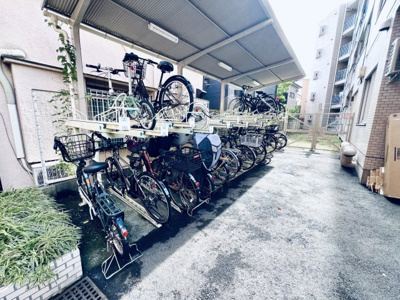 【その他共用部分】 | メイツ向島 | 駐輪場