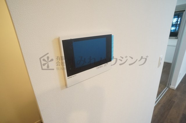 みなとメゾン川西中央のセキュリティ|参考、同建物・類似反転間取りの号室