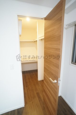 みなとメゾン川西中央の収納|参考、同建物・類似反転間取りの号室