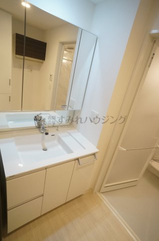 みなとメゾン川西中央の洗面所