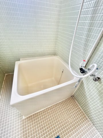 幸和ビルの浴室