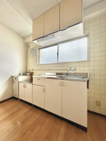 幸和ビルのキッチン