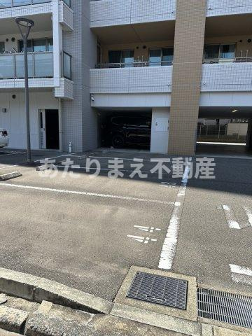 ルキシア薬院の駐車場