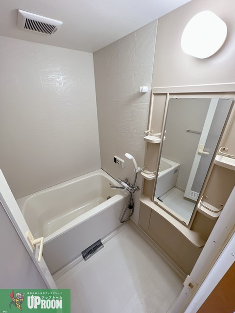 グレースコート豊山の浴室