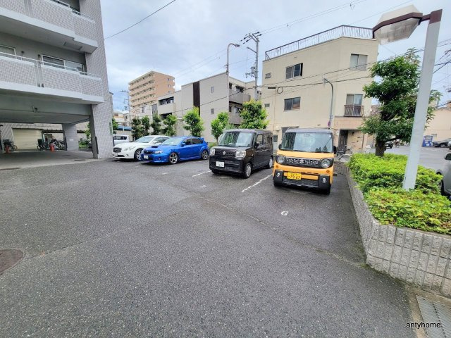 北梅田パークレジデンス　仲介手数料無料の駐車場