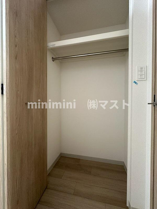 プレサンス堺筋本町エグゼブランの収納