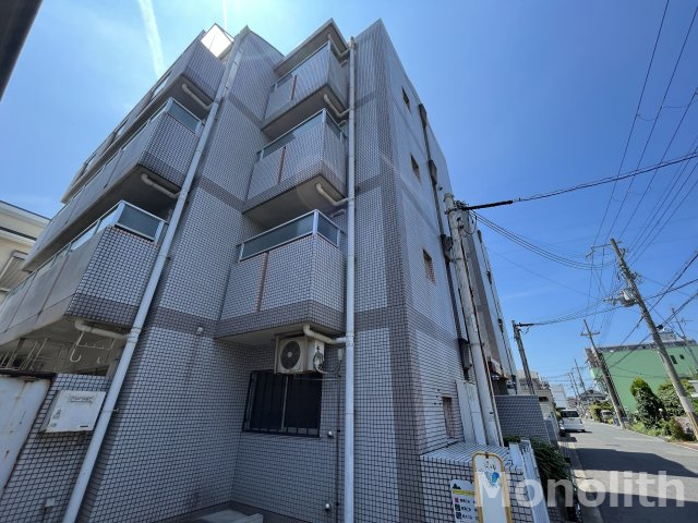 シャルマンフジ久米田弐番館の外観