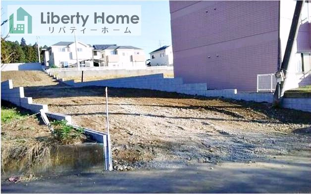 日立市森山町3丁目　新築戸建　2号棟の前面道路含む現地写真