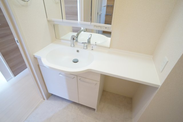 グランクールの洗面所