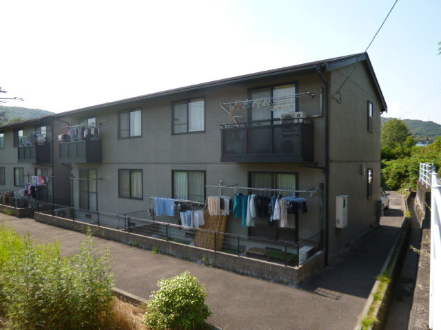 倉敷市児島稗田町のアパートの外観