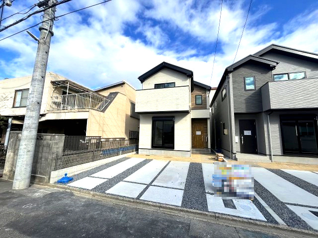 南区元塩町1期　新築戸建　1号棟の前面道路含む現地写真|前面道路