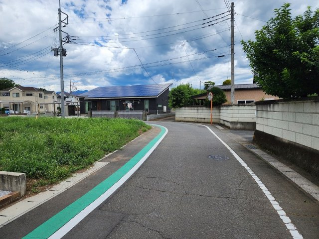 高崎市棟高町売土地 B区画の前面道路含む現地写真