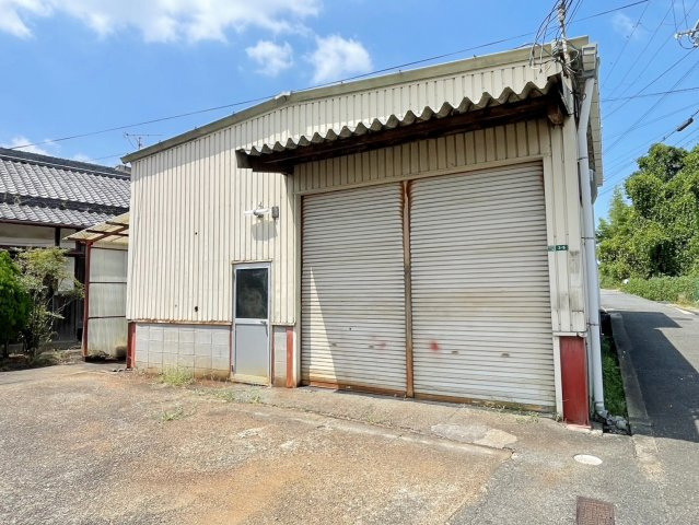 岸和田市尾生町２丁目　古家付き土地の外観