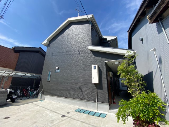 フォルトゥーナ本町の外観