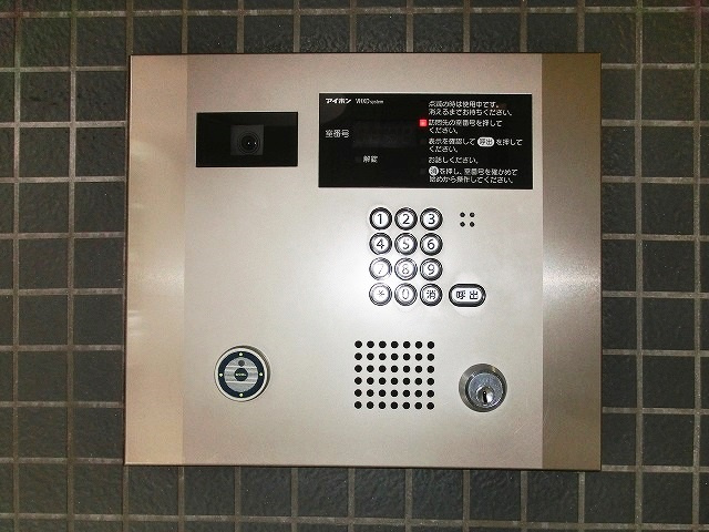 RESIDIA御茶ノ水のエントランス|モニター付オートロックセキュリティです